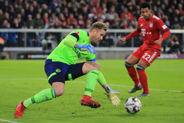 也成就了他 也成就了他